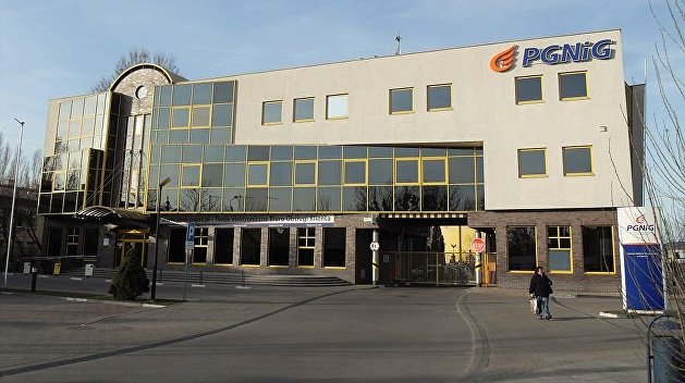 Польский концерн попросил «Газпром» снизить цену на газ Польский концерн попросил «Газпром» снизить цену на газ