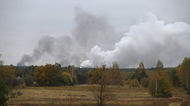 После взрыва на арсенале в Балаклее украинские военные говорят о трех погибших После взрыва на арсенале в Балаклее украинские военные говорят о трех погибших