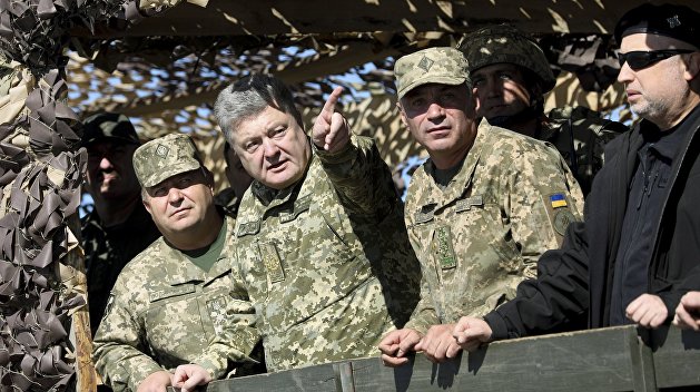 Зарабатывает на войне. Соратник Тимошенко озвучил схему Порошенко Зарабатывает на войне. Соратник Тимошенко озвучил схему Порошенко