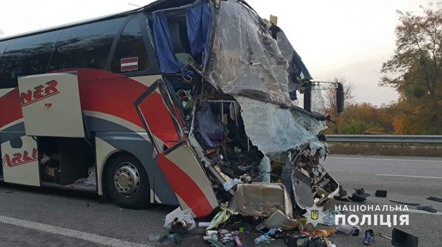 В ДТП под Киевом погибла звезда «Дизель Шоу» В ДТП под Киевом погибла звезда «Дизель Шоу»