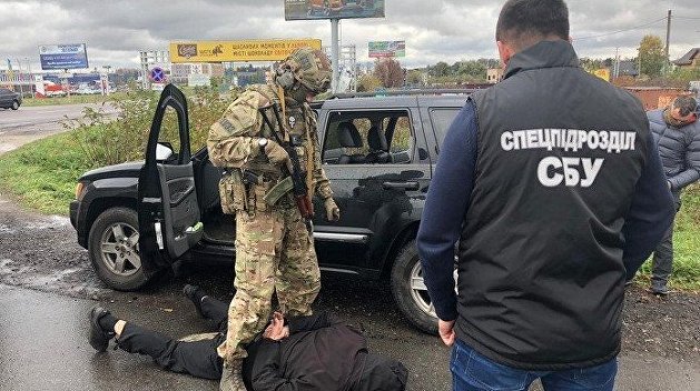 СБУ: В Хмельницкой области ликвидирован масштабный канал сбыта оружия СБУ: В Хмельницкой области ликвидирован масштабный канал сбыта оружия