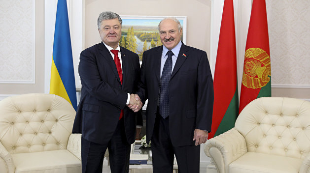 Порошенко в Гомеле заявил, что доверяет Лукашенко как самому себе Порошенко в Гомеле заявил, что доверяет Лукашенко как самому себе