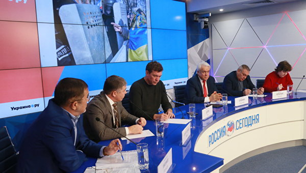Украина на краю. Однако страна не погибнет и Майдана не будет, считает Царев Украина на краю. Однако страна не погибнет и Майдана не будет, считает Царев