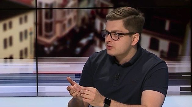 «Ради ущемления прав украинцев». Политолог назвал признаки введения военного положения «Ради ущемления прав украинцев». Политолог назвал признаки введения военного положения