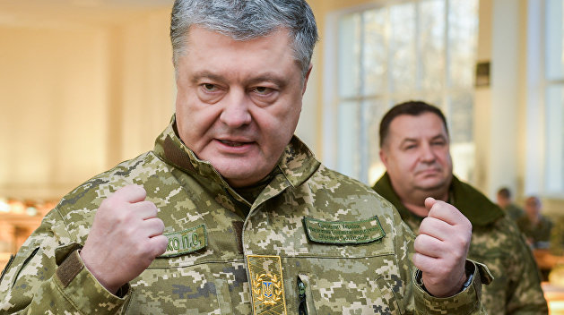 Карасёв: Военное положение – это репетиция избирательной кампании в стиле милитари Карасёв: Военное положение – это репетиция избирательной кампании в стиле милитари