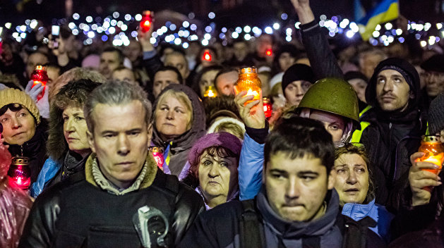 Противники капитуляции назначили дату «всеукраинского веча» на майдане Незалежности Противники капитуляции назначили дату «всеукраинского веча» на майдане Незалежности