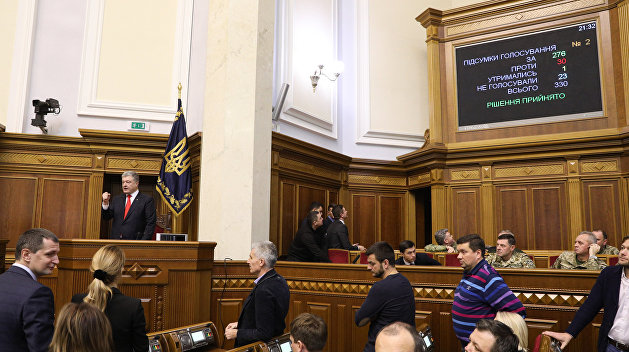 Алексей Попов о военном положении: Порошенко позволили сохранить лицо Алексей Попов о военном положении: Порошенко позволили сохранить лицо