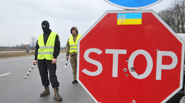 Полиция заблокировала город в Тернопольской области