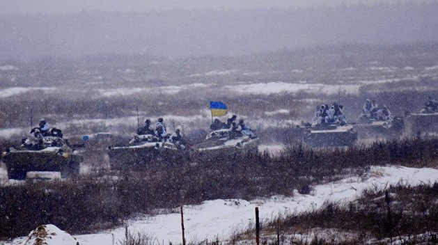 Разведка ДНР: Киев усилил группировку силовиков в Авдеевке и Очеретино Разведка ДНР: Киев усилил группировку силовиков в Авдеевке и Очеретино