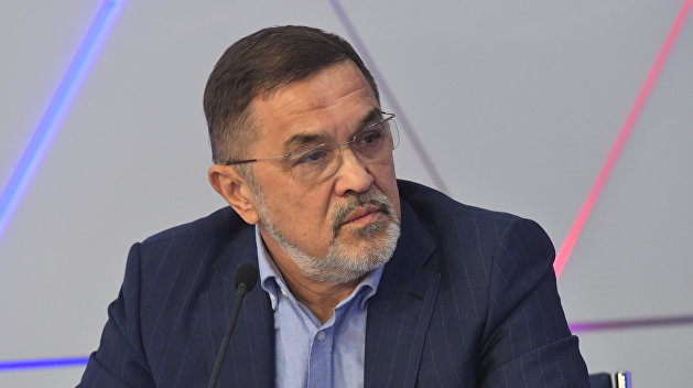 Искандер Хисамов: Затея с церковью — технологическая ошибка Порошенко Искандер Хисамов: Затея с церковью — технологическая ошибка Порошенко