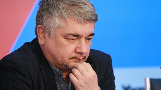 Ищенко: Если бы власти сломили УПЦ, шансов легализовать раскол было бы больше Ищенко: Если бы власти сломили УПЦ, шансов легализовать раскол было бы больше