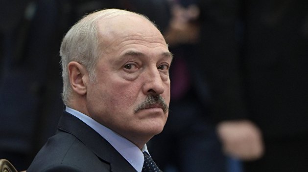 Западные СМИ: Лукашенко наверняка сохранит власть, но будущее Белоруссии туманно Западные СМИ: Лукашенко наверняка сохранит власть, но будущее Белоруссии туманно