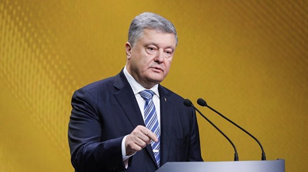 Порошенко предупредил о возможной войне с Россией Порошенко предупредил о возможной войне с Россией