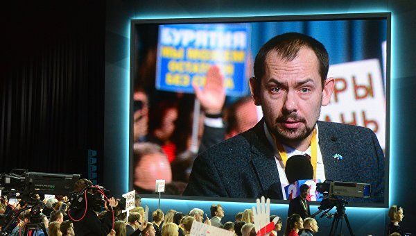 Путин и Украина: «Между нашими народами есть естественные связи Путин и Украина: «Между нашими народами есть естественные связи