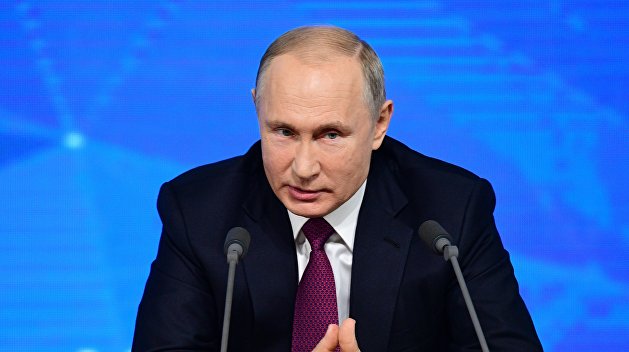 Путин пообещал и дальше помогать Донбассу Путин пообещал и дальше помогать Донбассу