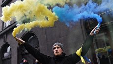 Украина в мире: от центра внимания к перекрестью прицела