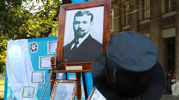 Донбасс — родина русского кинематографа Донбасс — родина русского кинематографа