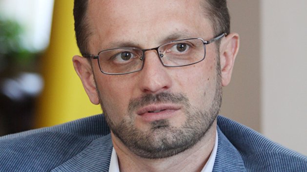 Кандидат в президенты Украины рассказал о своём «политическом отце» — посыльном командира УПА* Кандидат в президенты Украины рассказал о своём «политическом отце» — посыльном командира УПА*