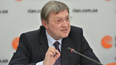 «Падение гривны неизбежно и экономически обоснованно» — экс-министр экономики Украины