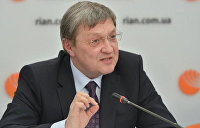 «Падение гривны неизбежно и экономически обоснованно» — экс-министр экономики Украины