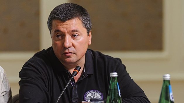 Политолог: Нельзя тащить закон о языке в парламентские выборы Политолог: Нельзя тащить закон о языке в парламентские выборы