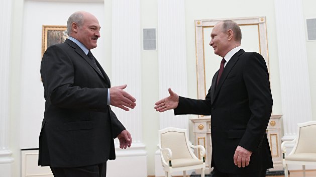 «Россия платила дань Крымскому ханству, а потом ликвидировала» — Ищенко о Лукашенко