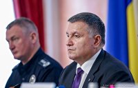 Карьерная дистанция министра. Зачем Аваков решил помочь Зеленскому разгромить добровольцев?