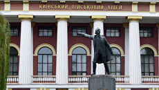 Подло, жестоко, немудро: Киевляне о сносе памятника Суворову
