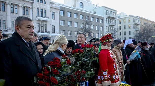 Харьков в центре предвыборной интриги. Аваков защищает город от Порошенко Харьков в центре предвыборной интриги. Аваков защищает город от Порошенко