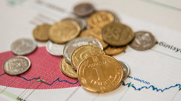 В НБУ рекомендовали прекратить прогнозировать курс гривны к доллару