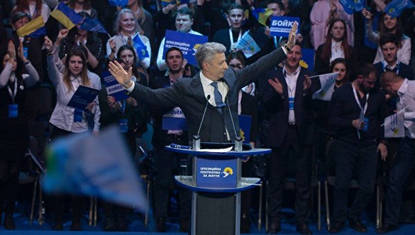 Двое против всех. Новые тенденции в избирательной кампании президента Украины Двое против всех. Новые тенденции в избирательной кампании президента Украины