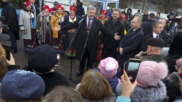 «Ты такой шахтер, как я балерина»: Порошенко пообщался с горняками Львовщины «Ты такой шахтер, как я балерина»: Порошенко пообщался с горняками Львовщины