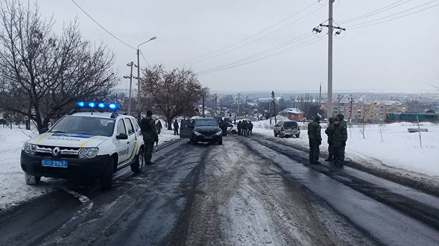Украинские политологи пророчат скорый разгон блокады Донбасса Украинские политологи пророчат скорый разгон блокады Донбасса