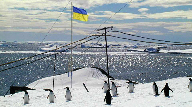 Украинских полярников заставят определиться с церковью Украинских полярников заставят определиться с церковью