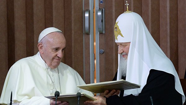 Как патриарх Кирилл и папа Франциск ради встречи забыли о разногласиях по Украине Как патриарх Кирилл и папа Франциск ради встречи забыли о разногласиях по Украине