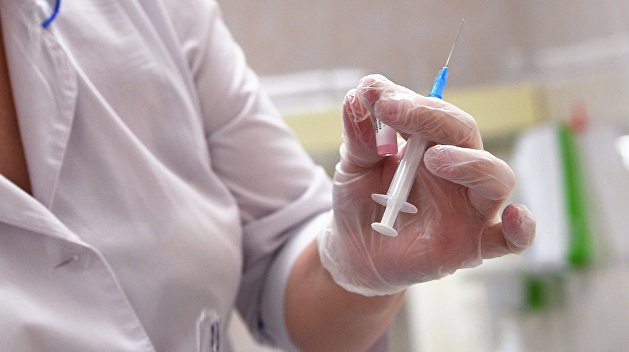 «Пусть украинцы умрут»: Качура заявил, что нужно отложить спекуляции о российской вакцине