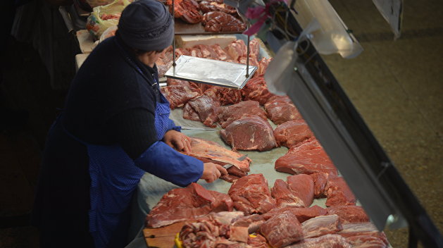 Экономист объяснил, почему украинцы не могут позволить себе мясо