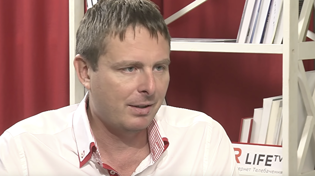 У Зеленского есть шанс закончить войну, и шутки тут не уместны — Марунич У Зеленского есть шанс закончить войну, и шутки тут не уместны — Марунич