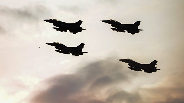 Минобороны РФ: Коалиция США разбомбила похороны в Ираке Минобороны РФ: Коалиция США разбомбила похороны в Ираке