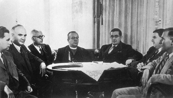 День в истории. 15 марта: 80 лет назад провозглашена и сразу ликвидирована Карпатская Украина День в истории. 15 марта: 80 лет назад провозглашена и сразу ликвидирована Карпатская Украина