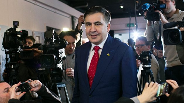 Торпеда Саакашвили: Экс-президент Грузии атакует Порошенко и уже купил билет на Украину