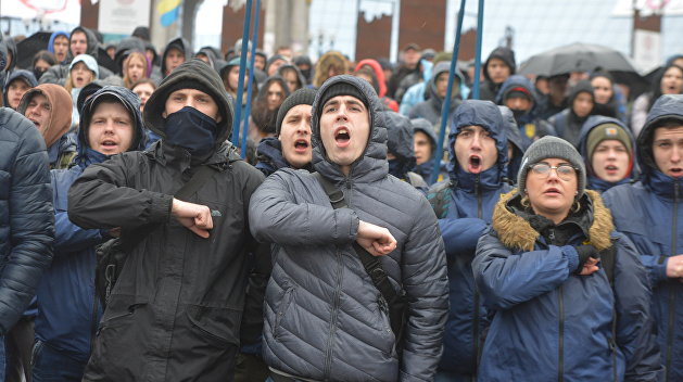 Эксперт дал прогноз о том, пройдут ли в Раду откровенные нацисты Эксперт дал прогноз о том, пройдут ли в Раду откровенные нацисты
