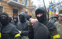 Миграционный кризис: украинские неонацисты хотят помочь Польше
