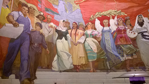 Голобородько из Бергамо. Слуга двух электоратов Голобородько из Бергамо. Слуга двух электоратов