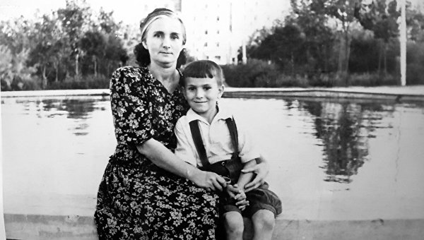 Ко Дню театра. Сложные составляющие донецкого театра мирных действий Ко Дню театра. Сложные составляющие донецкого театра мирных действий