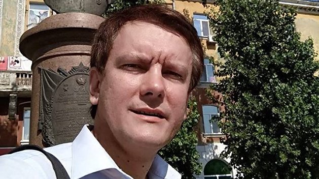 Депутат Хрущ из Днепра: Люди Коломойского есть везде и делать будут то, что им скажут Депутат Хрущ из Днепра: Люди Коломойского есть везде и делать будут то, что им скажут