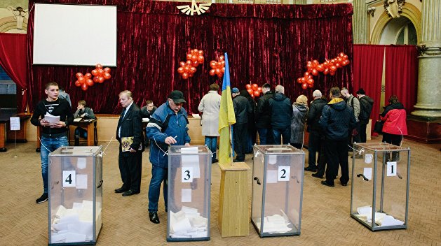 Полиция Украины зафиксировала 649 нарушений на выборах президента Полиция Украины зафиксировала 649 нарушений на выборах президента