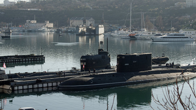 ФСБ заявила о провокациях ВМС Украины в Черном море