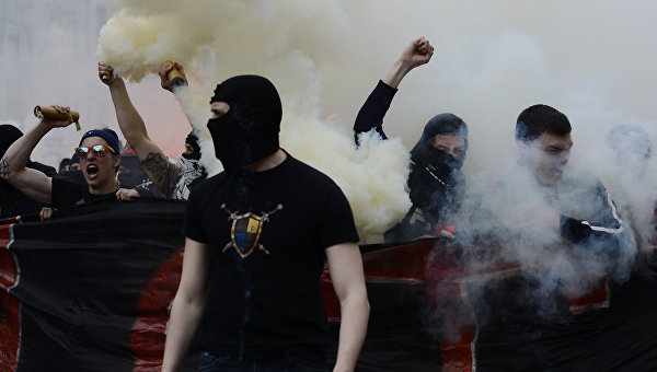 Неподдающиеся: Харьковчане против казённых неонацистов Неподдающиеся: Харьковчане против казённых неонацистов