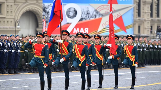 Москва возобновит приглашения на Парад Победы для лидеров стран СНГ